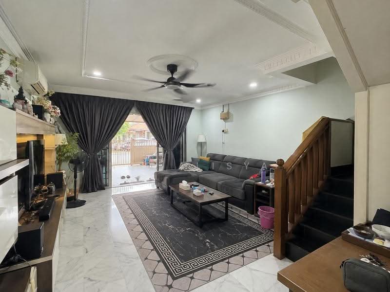 Semi-Detached House for Sale in Cheras (Kuala Lumpur) - Nur Alisya - Living Room - PropertyGuru.com.my