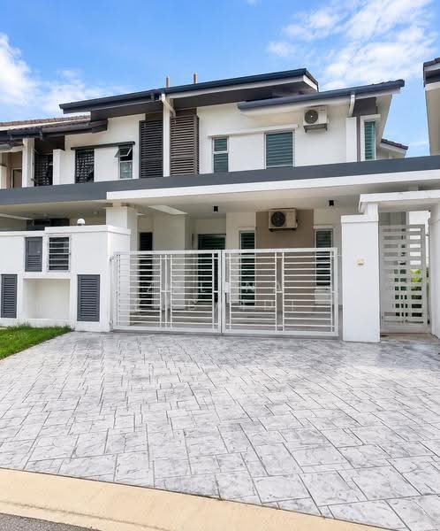 Terraced House for Sale in Denai Alam (Shah Alam) - Zalina Zubaidi - Exterior - PropertyGuru.com.my