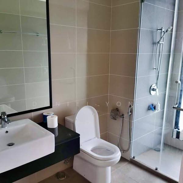 Condominium for Sale at Elita @ The Straits View Condominium - Daniel Yong - Bathroom - PropertyGuru.com.my