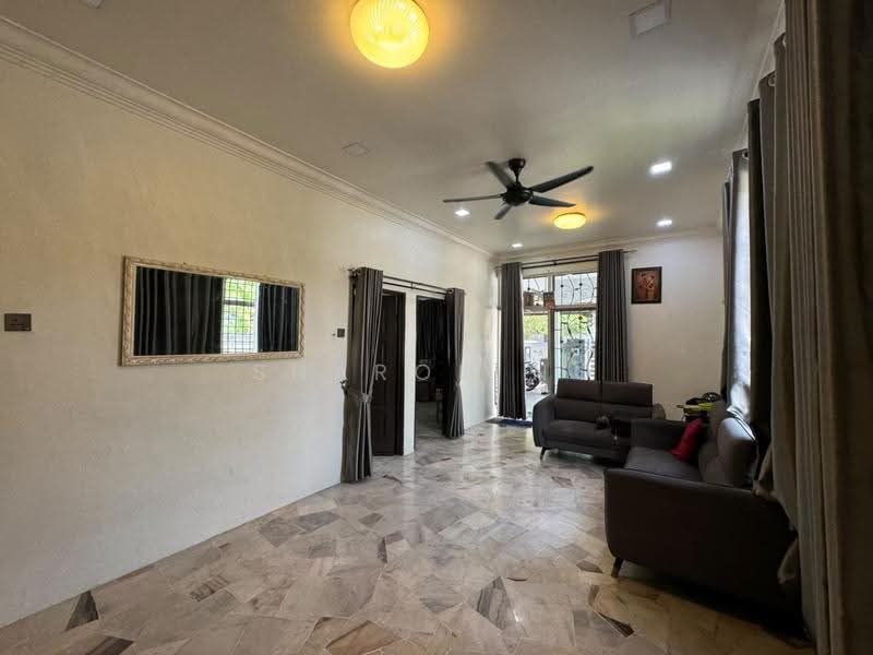 1-storey Terraced House for Sale in Kangkar Pulai (Skudai) - Sharon Ng - Living Room - PropertyGuru.com.my