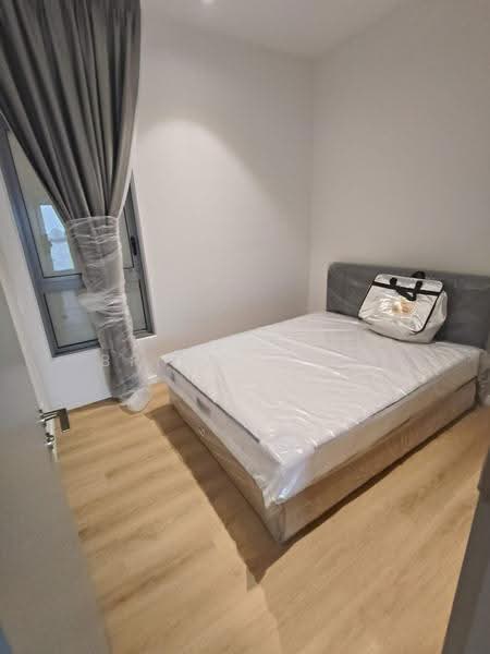 Service Residence for Sale at The Meg Serviced Residence - Bryan Teng - Bedroom - PropertyGuru.com.my