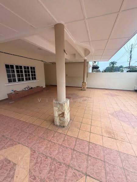Semi-Detached House for Rent in Bandar Country Homes (Rawang) - Vikram . - Exterior - PropertyGuru.com.my