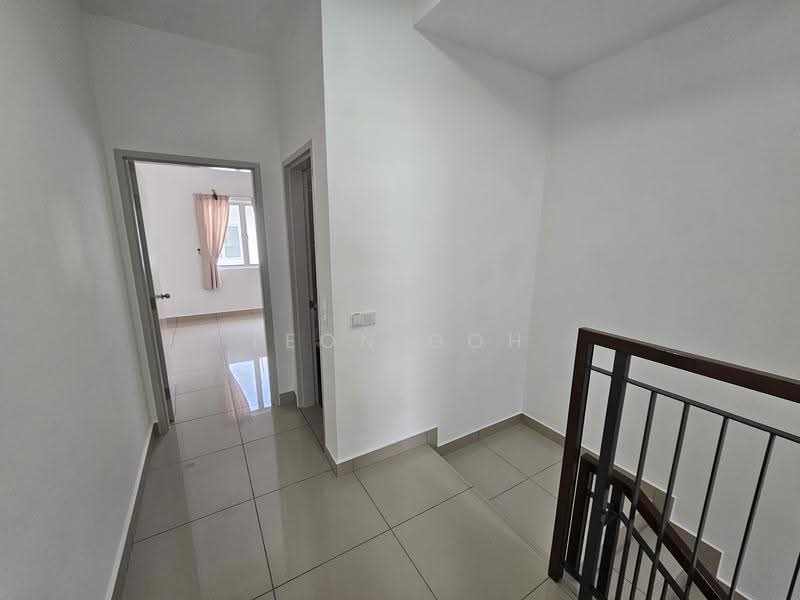 Rumah Teres 2-Tingkat untuk Disewa di Bandar Rimbayu (Telok Panglima Garang) - Leon Goh - Corridor - PropertyGuru.com.my