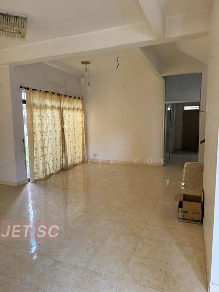 Semi-Detached House for Sale in Bandar Parklands (Klang) - Daniel Kok - Living Room - PropertyGuru.com.my