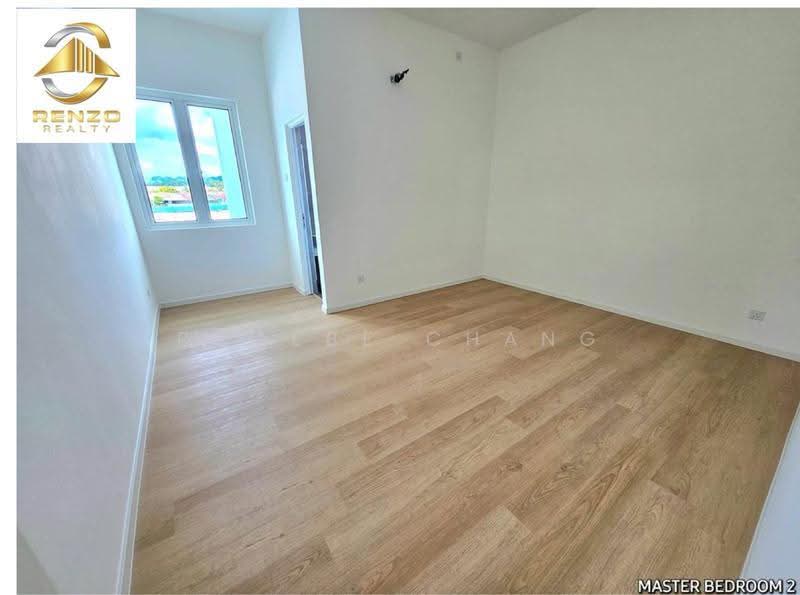 Semi-Detached House for Sale in Ipoh (Perak) - Phoebe Chang - Master Bedroom - PropertyGuru.com.my