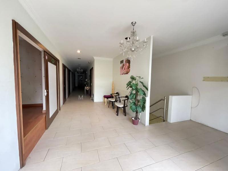 Corridor