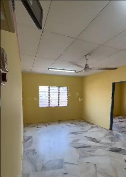 Flat for Sale at Rumah Pangsa Nilam Sari - Ahmad Firdaus Mahmod - Interior - PropertyGuru.com.my