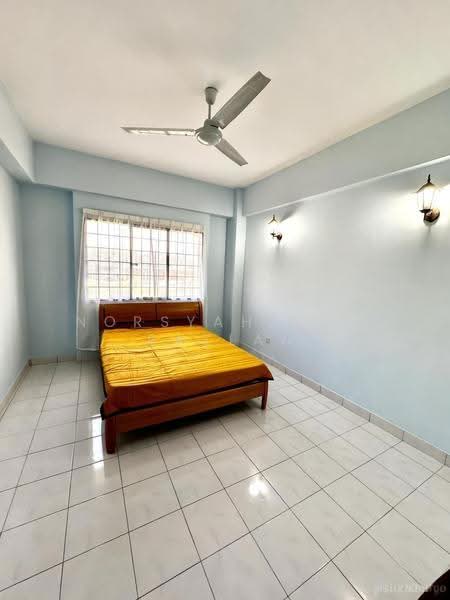 Pangsapuri untuk Disewa di Anggerik Villa 2 - Norsyahidah Razlan - Bedroom - PropertyGuru.com.my
