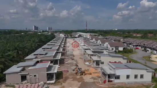 Rumah Berkembar untuk Dijual di Telok Panglima Garang (Selangor) - Mahathir Abdul Jabar - PropertyGuru.com.my