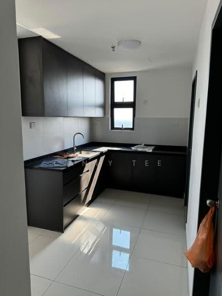 Kediaman Servis untuk Disewa di TRIO By Setia - Canly Tee - Kitchen - PropertyGuru.com.my