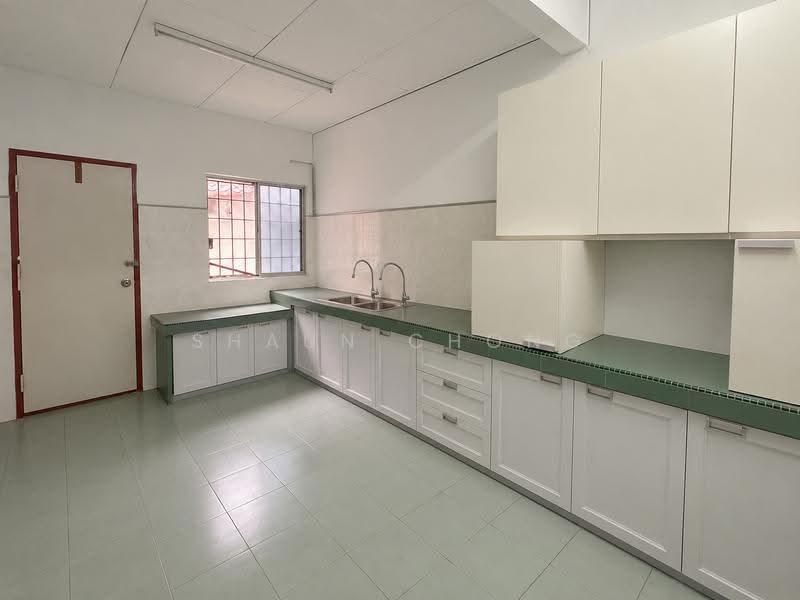 Rumah Teres 2-Tingkat untuk Dijual di Taman Bidara (Kajang) - Shaun Chong - Kitchen - PropertyGuru.com.my