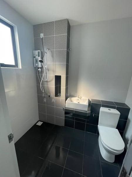 Rumah Teres 2-Tingkat untuk Dijual di Eco Grandeur (Puncak Alam) - Farhan Rafael - PropertyGuru.com.my