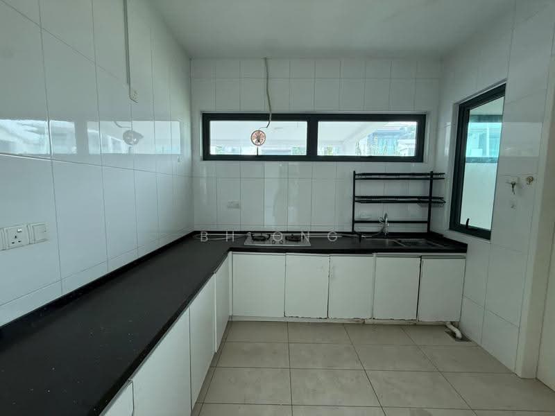 3-storey Terraced House for Sale in Cyberjaya (Selangor) - BH Ong - Kitchen - PropertyGuru.com.my