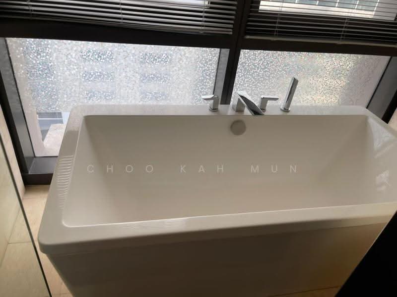 Condominium for Rent at 6 CapSquare - Choo Kah Mun - Bathroom - PropertyGuru.com.my