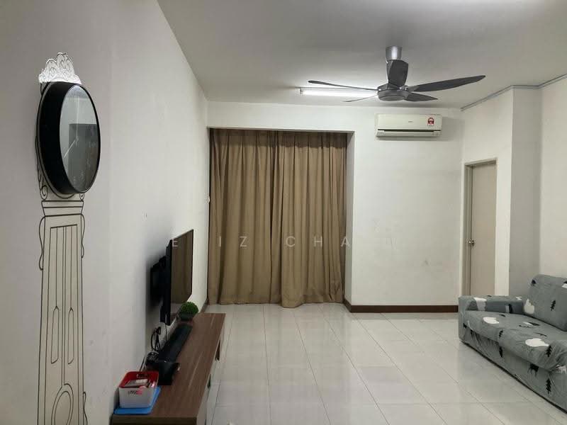 Pangsapuri untuk Dijual di Ria Apartment - Eliz Chan - Living Room - PropertyGuru.com.my