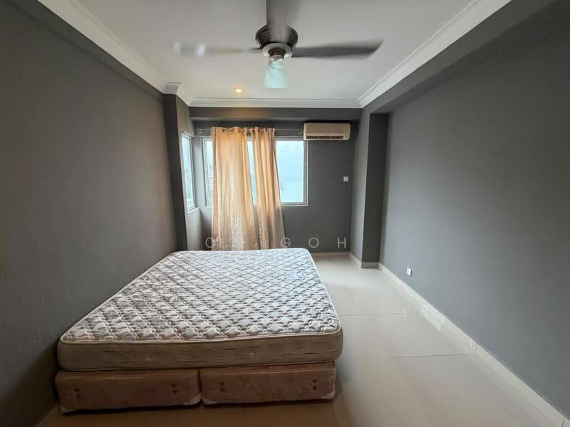 Kondominium untuk Disewa di The Reef Condominium - CK Goh - Bedroom - PropertyGuru.com.my