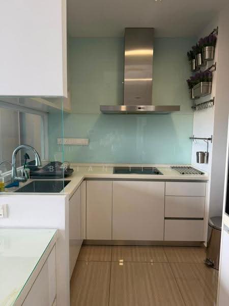 Service Residence for Rent at Twin Arkz - Brian Tiew - Kitchen - PropertyGuru.com.my