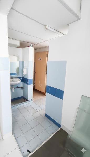 Pejabat untuk Disewa di Dataran Prima (Petaling Jaya) - Wilton Wong - Bathroom - PropertyGuru.com.my