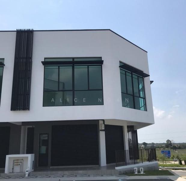 Shop for Rent in Sri Petaling (Kuala Lumpur) - Alice Ngan - Exterior - PropertyGuru.com.my