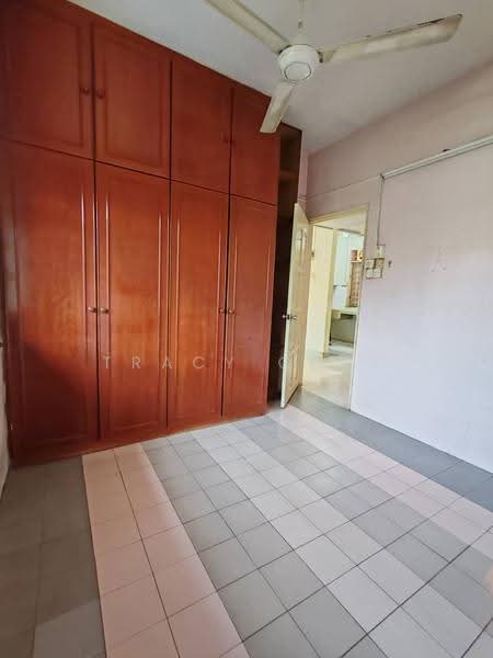 Flat for Sale at Taman Muda - Tracy Chai - Bedroom - PropertyGuru.com.my