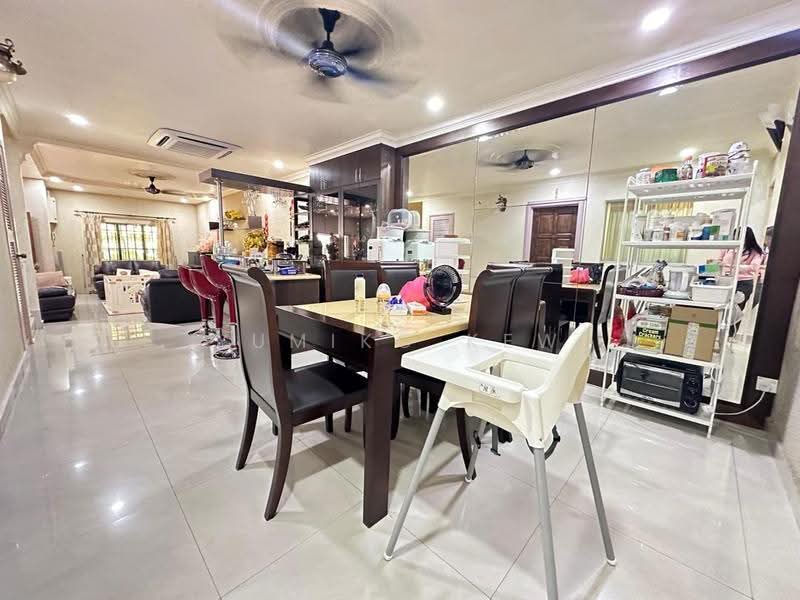 2-storey Terraced House for Sale in Sungai Long (Bandar Sungai Long) - Yumiko Kew - Living Room - PropertyGuru.com.my