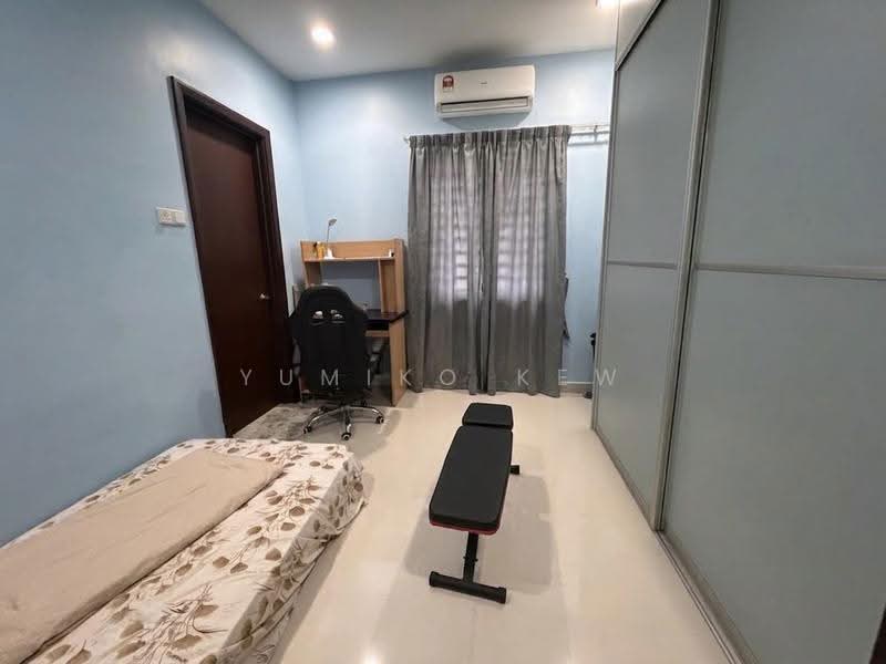 Semi-Detached House for Sale in Sungai Long (Bandar Sungai Long) - Yumiko Kew - Bedroom - PropertyGuru.com.my