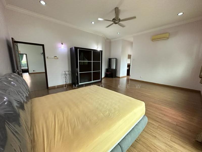 Bungalow House for Sale in Sungai Long (Bandar Sungai Long) - Yumiko Kew - Bedroom - PropertyGuru.com.my