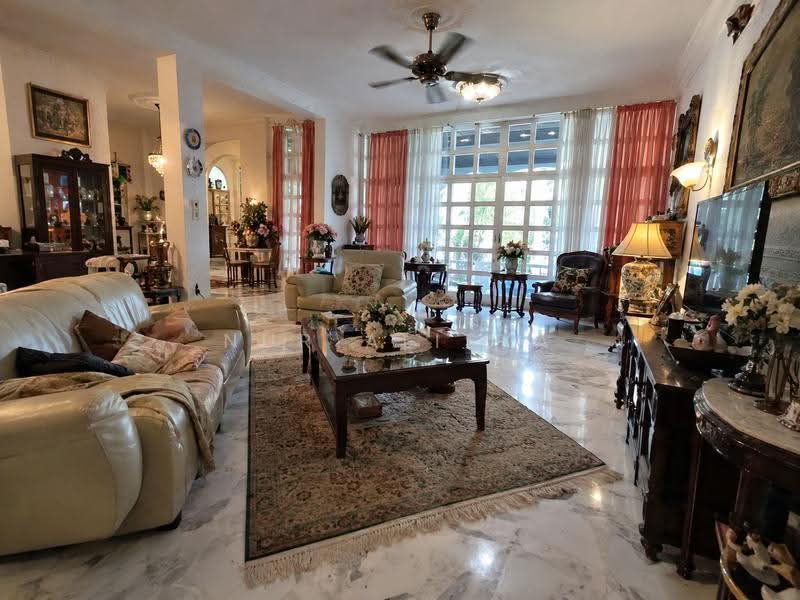 Rumah Banglo untuk Dijual di Kuala Lumpur (Kuala Lumpur) - Nur Alisya - Living Room - PropertyGuru.com.my