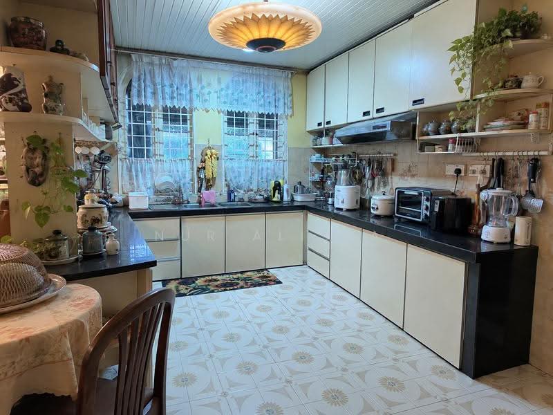Rumah Banglo untuk Dijual di Kuala Lumpur (Kuala Lumpur) - Nur Alisya - Kitchen - PropertyGuru.com.my
