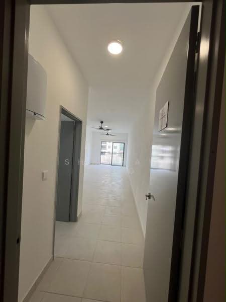 Condominium for Rent at Dezire Hill Residence - Shannah Tong - Corridor - PropertyGuru.com.my