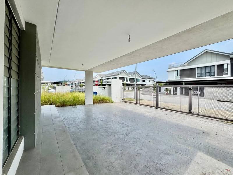 Semi-Detached House for Sale in Elmina (Shah Alam) - Nur Alia Omar - Exterior - PropertyGuru.com.my