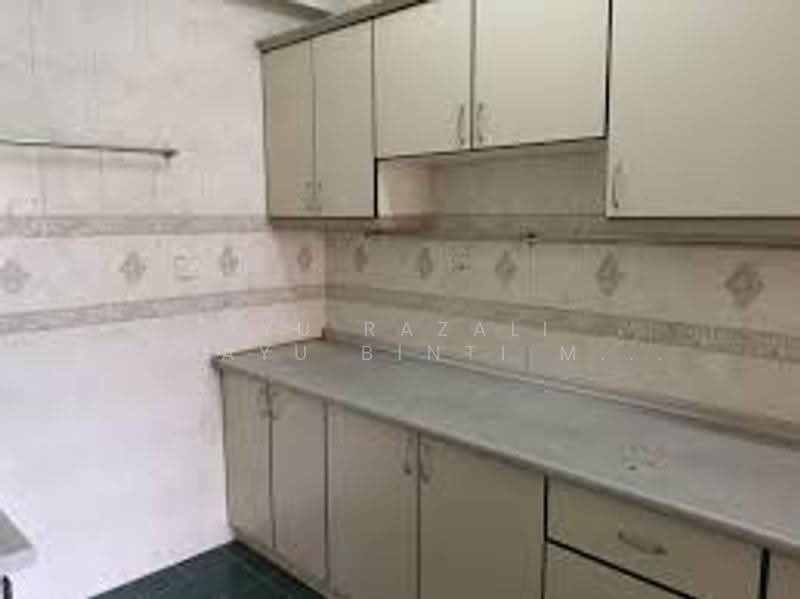 Condominium for Sale at Astana Putra - Ayu Razali Rahayu Binti Mohd Razali - Kitchen - PropertyGuru.com.my