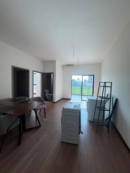 Kondominium untuk Disewa di Residensi Pauh Armani - Zhen Hong - Living Room - PropertyGuru.com.my