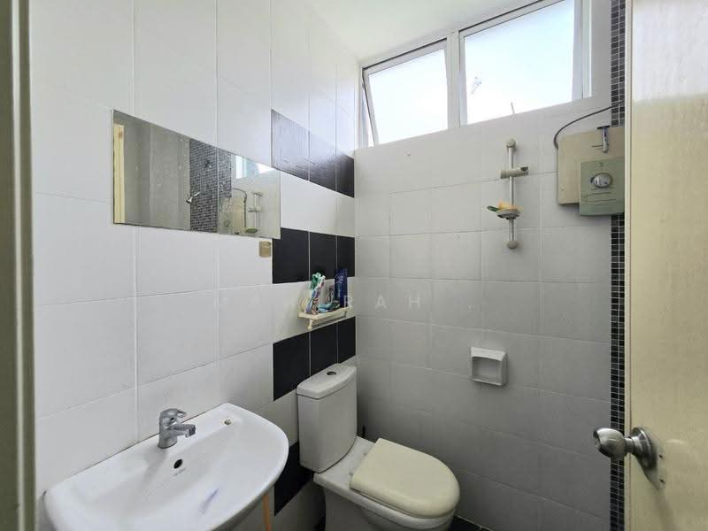 2-storey Terraced House for Sale in Semenyih (Selangor) - Mahirah . - PropertyGuru.com.my