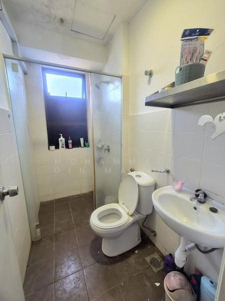 2-storey Terraced House for Sale in Abadi Heights (Puchong) - Mohammad Din Majid - Bathroom - PropertyGuru.com.my