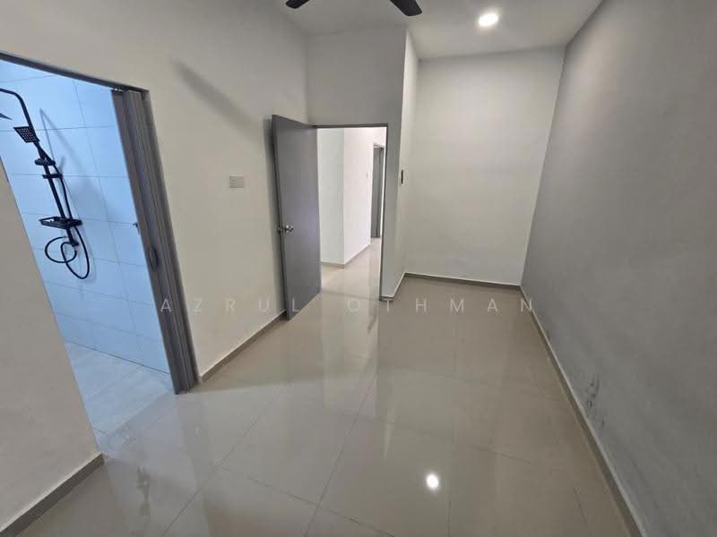 1-storey Terraced House for Sale in Taman Desa Rhu (Sikamat) - Azrul Othman - Bathroom - PropertyGuru.com.my