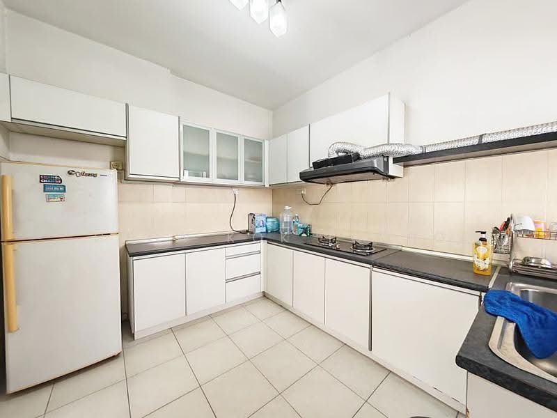 Apartment for Rent at Avilla Apartments - Chow Kok Toong - Kitchen - PropertyGuru.com.my