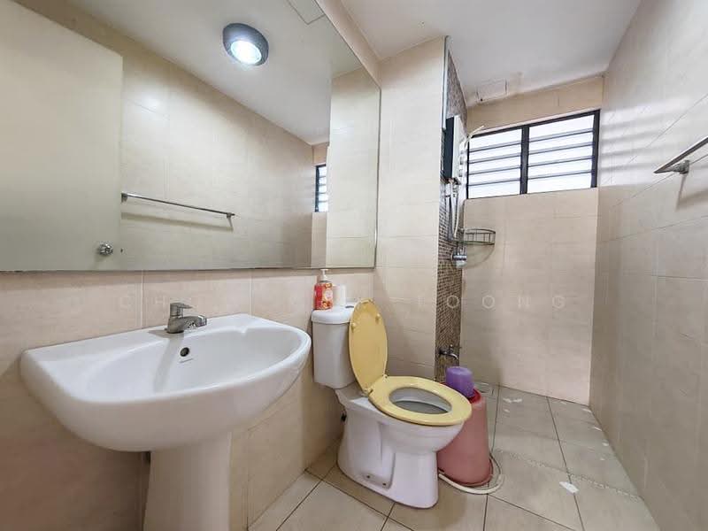 Apartment for Rent at Avilla Apartments - Chow Kok Toong - Bathroom - PropertyGuru.com.my