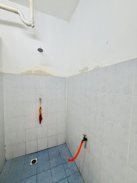 Pangsapuri untuk Disewa di Sri Saujana - KV LOO - Bathroom - PropertyGuru.com.my
