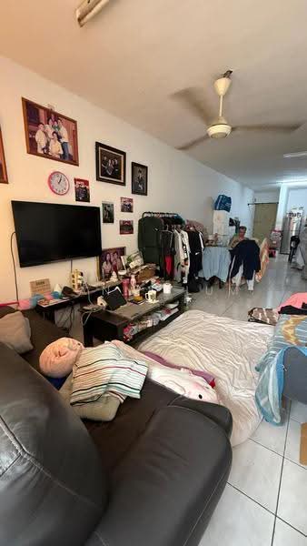 Flat for Sale at Flora Damansara Flat - Vanny Lum - Living Room - PropertyGuru.com.my