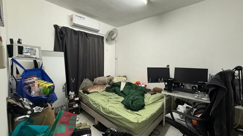 Flat for Sale at Flora Damansara Flat - Vanny Lum - Bedroom - PropertyGuru.com.my