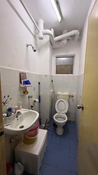 Flat for Sale at Flora Damansara Flat - Vanny Lum - Bathroom - PropertyGuru.com.my
