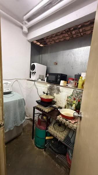 Flat for Sale at Flora Damansara Flat - Vanny Lum - Kitchen - PropertyGuru.com.my