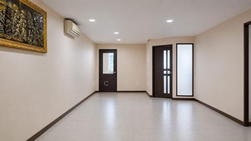Office for Sale in Padungan (Kuching) - KC Jee - PropertyGuru.com.my