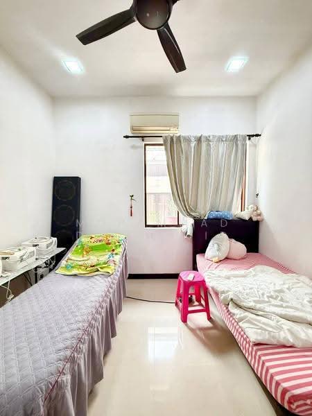 Semi-Detached House for Sale in Setia Eco Park (Setia Alam) - Mohammad Din Majid - Bedroom - PropertyGuru.com.my