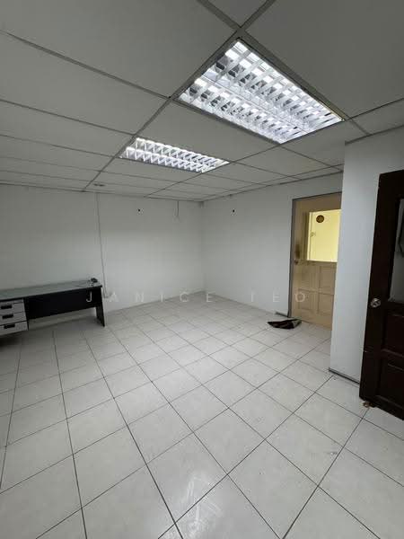 Shop for Rent in Taman Seri Orkid (Skudai) - Janice Teo - Interior - PropertyGuru.com.my