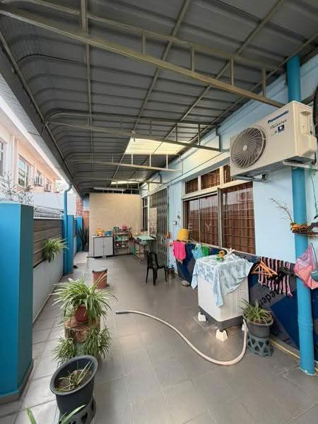 Rumah Berkembar untuk Dijual di Taman Universiti (Skudai) - Shirley Pang - Exterior - PropertyGuru.com.my