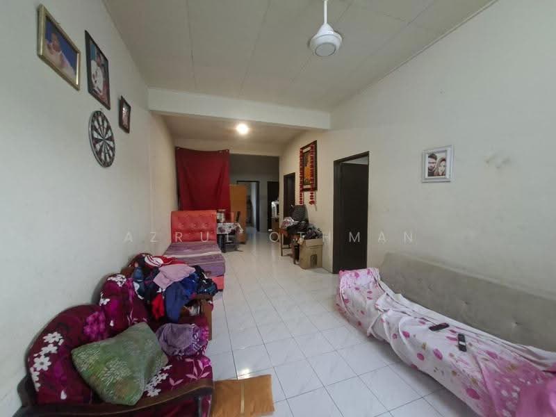 1-storey Terraced House for Sale in Taman Seri Mambau (Rantau) - Azrul Othman - Living Room - PropertyGuru.com.my