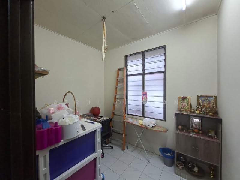 1-storey Terraced House for Sale in Taman Seri Mambau (Rantau) - Azrul Othman - Interior - PropertyGuru.com.my