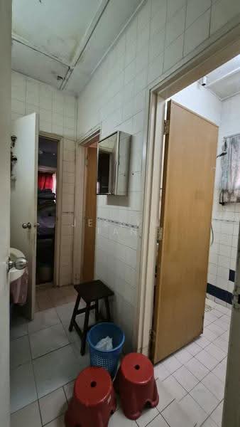Bungalow House for Sale in Usj 2 (Subang Jaya) - Jeslyn Tan - Bathroom - PropertyGuru.com.my